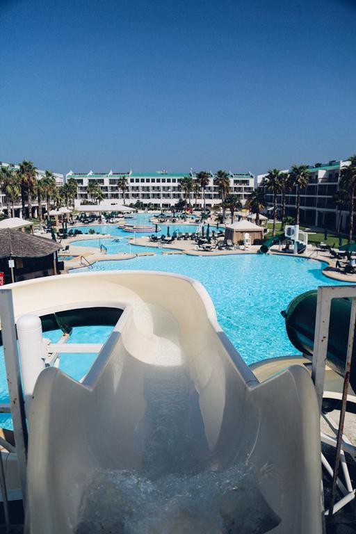 פורט ארנסס Port Royal Ocean Resort & Conference Center מראה חיצוני תמונה