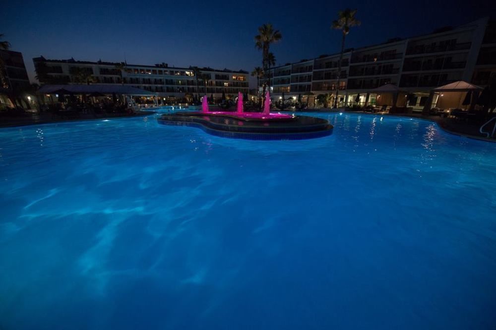 פורט ארנסס Port Royal Ocean Resort & Conference Center מראה חיצוני תמונה